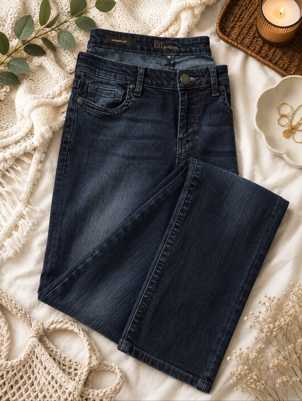 Kut from the Kloth Straight Leg Jeans Dark Wash Size 14